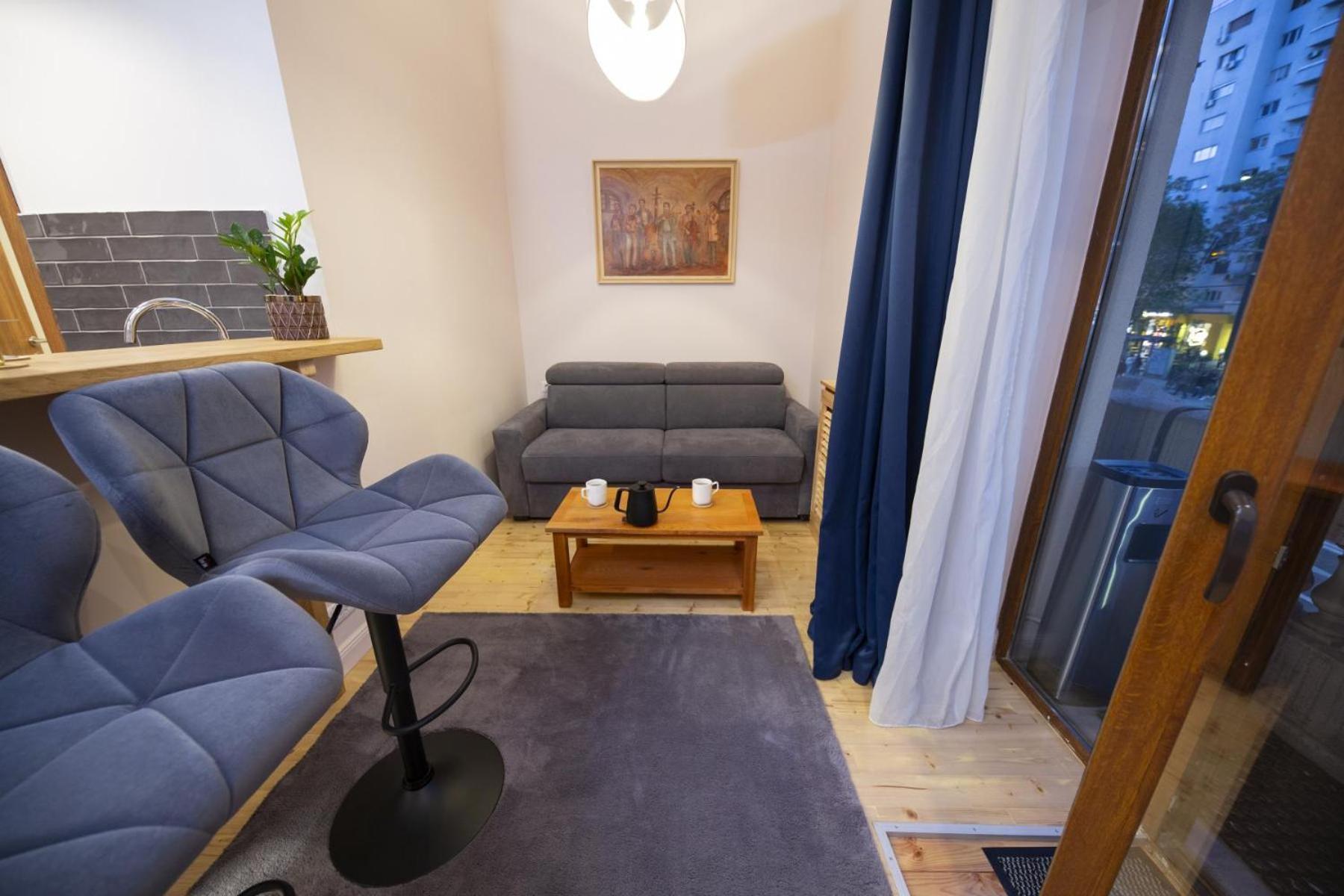 Athenaeum Spacious& Cozy 1Br Prime Location W Balcony ブカレスト エクステリア 写真