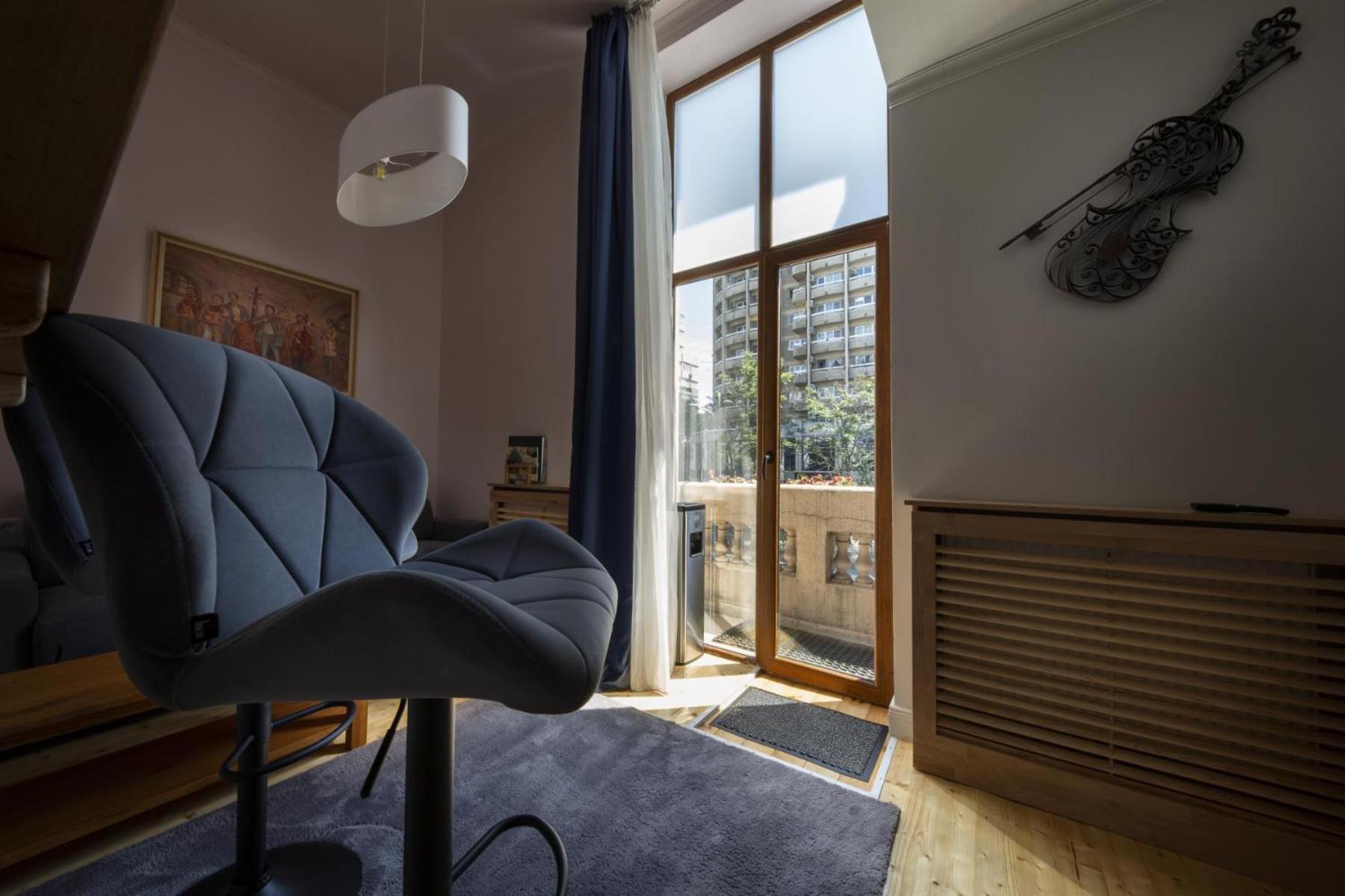 Athenaeum Spacious& Cozy 1Br Prime Location W Balcony ブカレスト エクステリア 写真